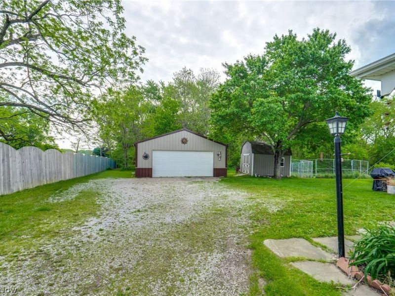 1682 S County Line Road , Geneva, OH 44041 Photo 38