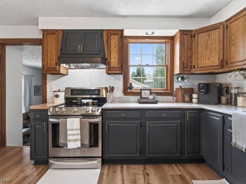 15812 Auburn Road , Newbury, OH 44065 Photo 11