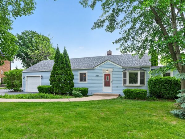 7339 S Park Avenue , Burr Ridge, IL 60527