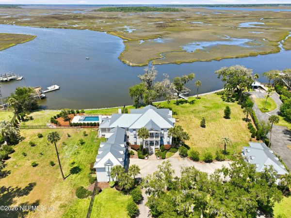 3013 SUNSET LANDING Drive, Jacksonville, FL 32226