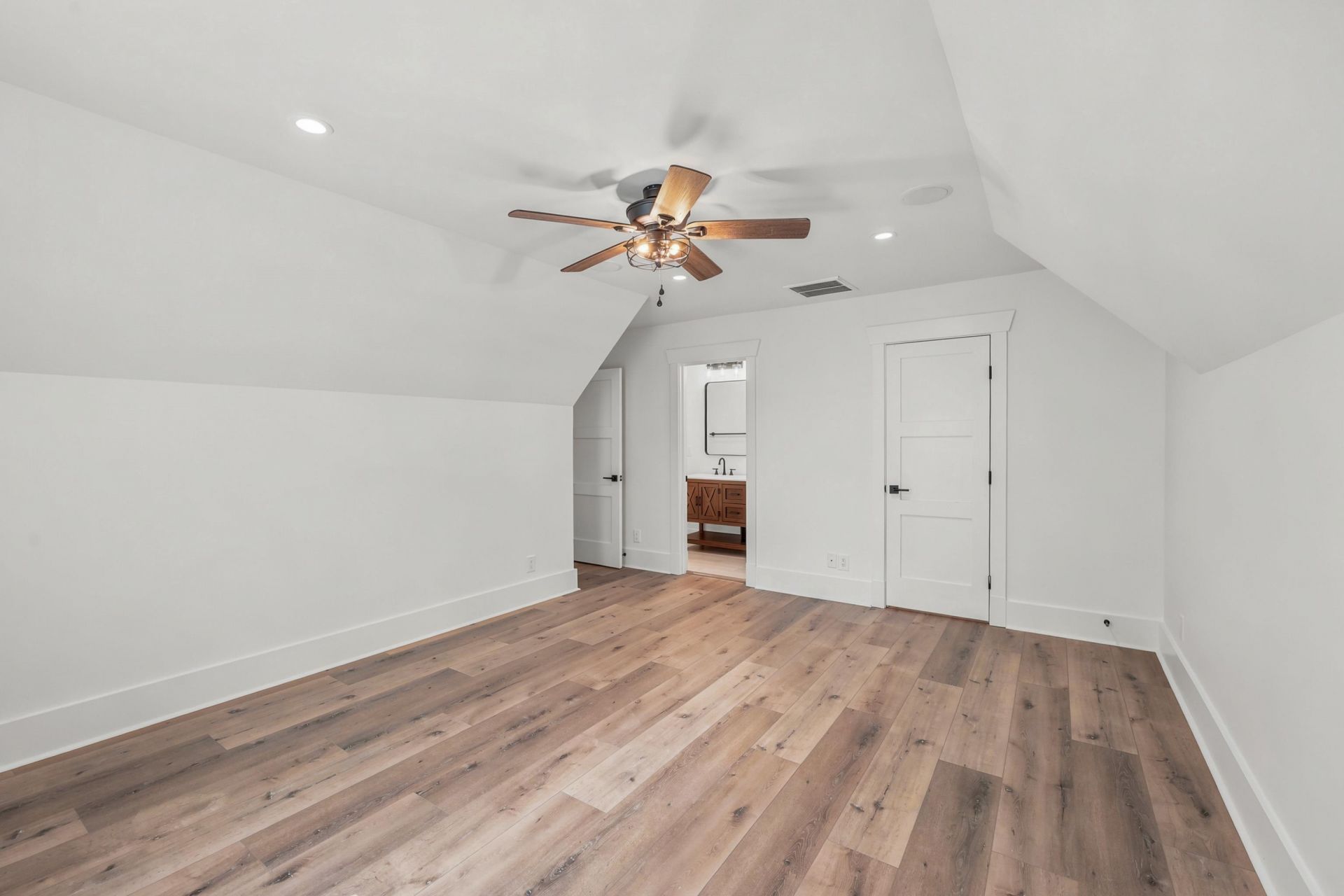 506 Fernwood Rd. Photo 29