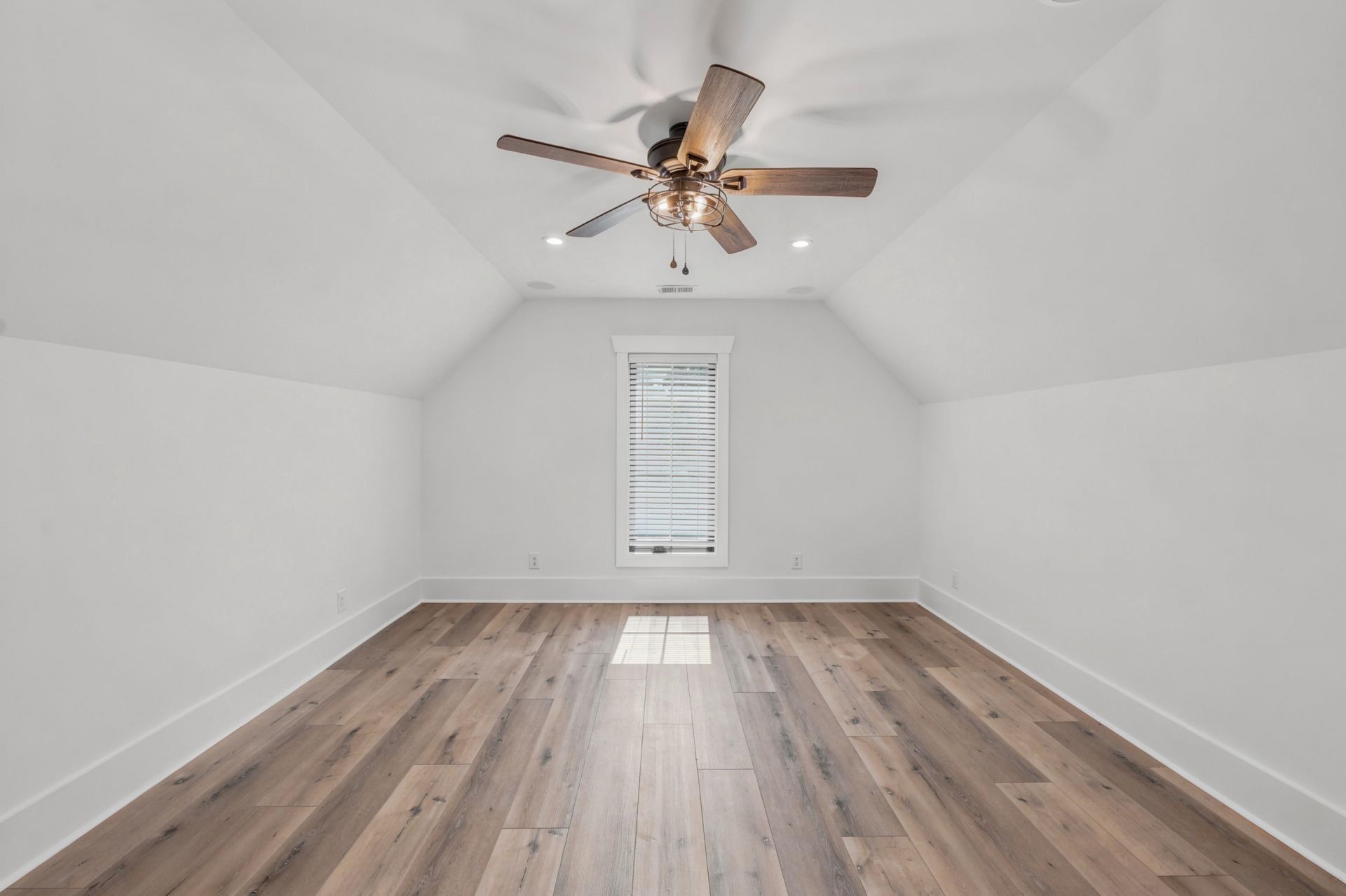 506 Fernwood Rd. Photo 30