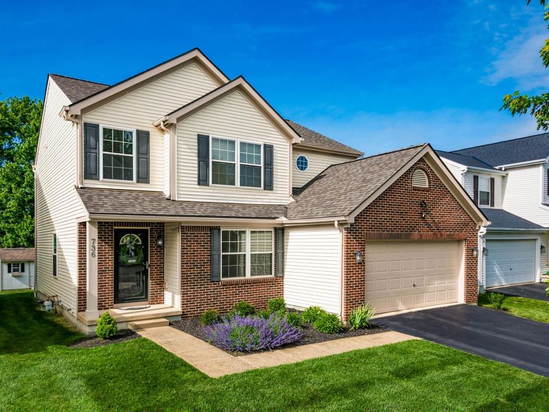 736 Sanville Drive, Lewis Center, OH 43035 Photo 1
