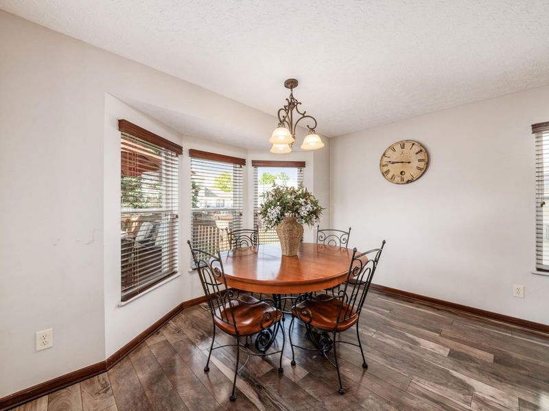736 Sanville Drive, Lewis Center, OH 43035 Photo 12