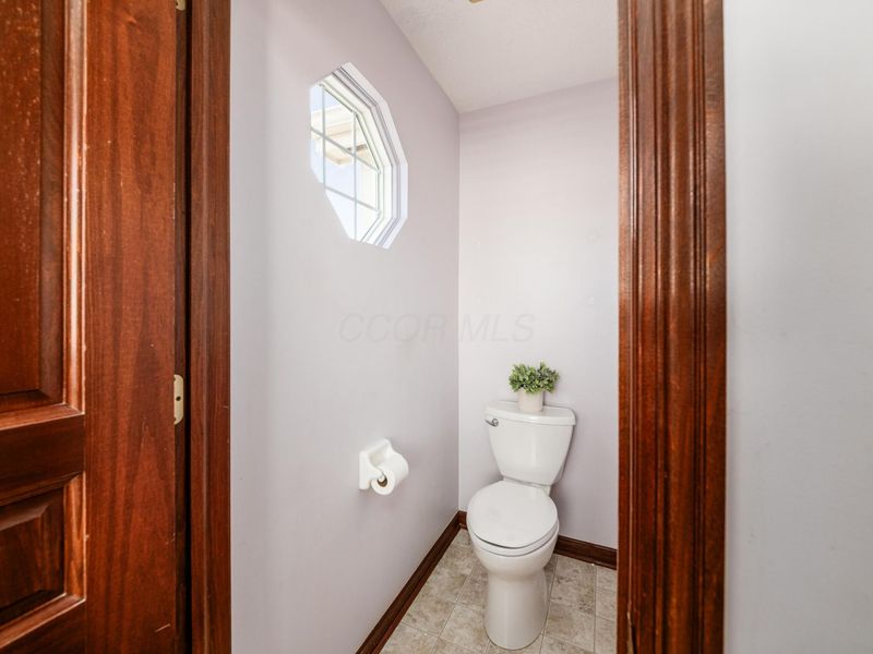 736 Sanville Drive, Lewis Center, OH 43035 Photo 25