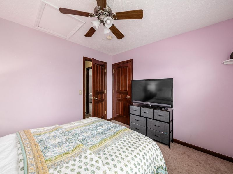 736 Sanville Drive, Lewis Center, OH 43035 Photo 28