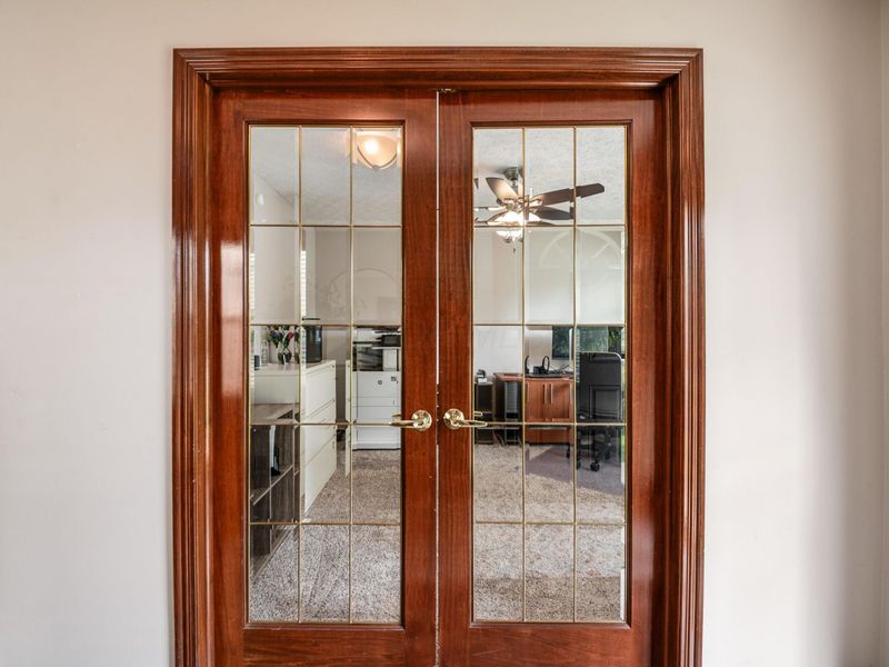736 Sanville Drive, Lewis Center, OH 43035 Photo 5