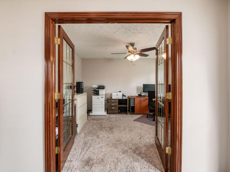 736 Sanville Drive, Lewis Center, OH 43035 Photo 6