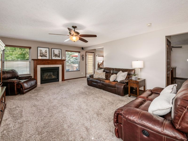 736 Sanville Drive, Lewis Center, OH 43035 Photo 8