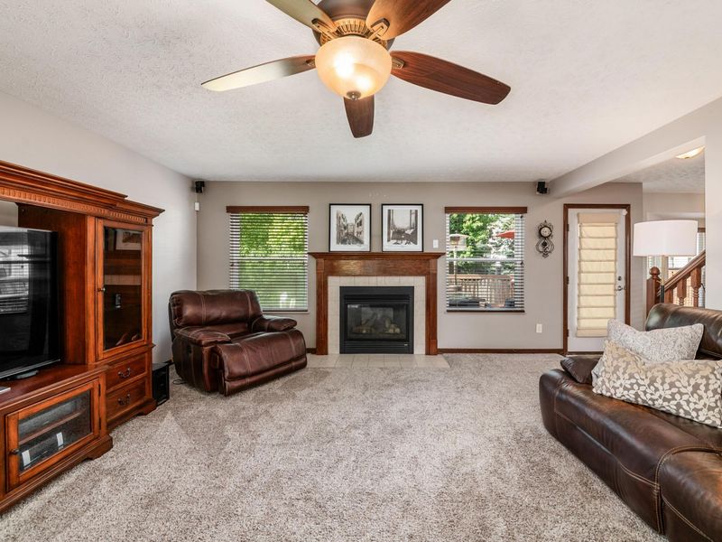 736 Sanville Drive, Lewis Center, OH 43035 Photo 9