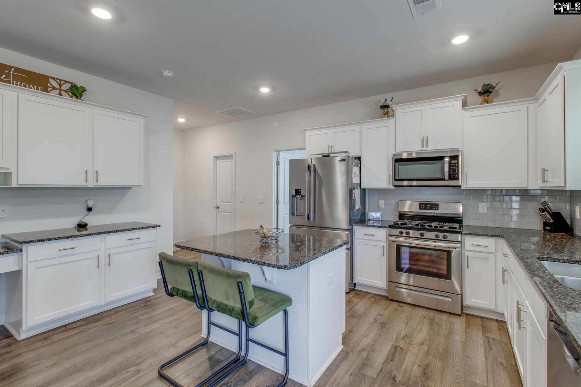 702 Autumn Shiloh Drive  Photo 13