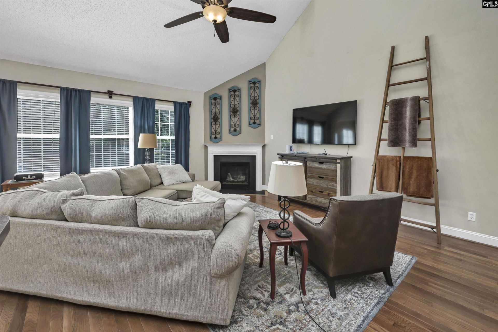 158 Caedmons Creek Drive  Photo 5