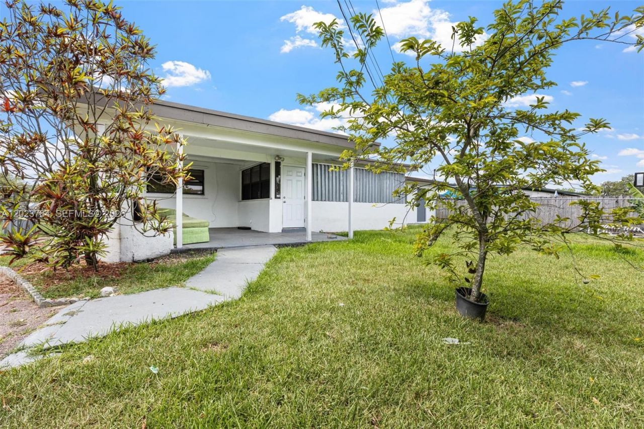 14431 SW 285th St , Homestead, FL 33033 Photo