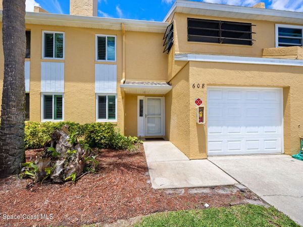 608 Cedar Side Circle NE , Palm Bay, FL 32905