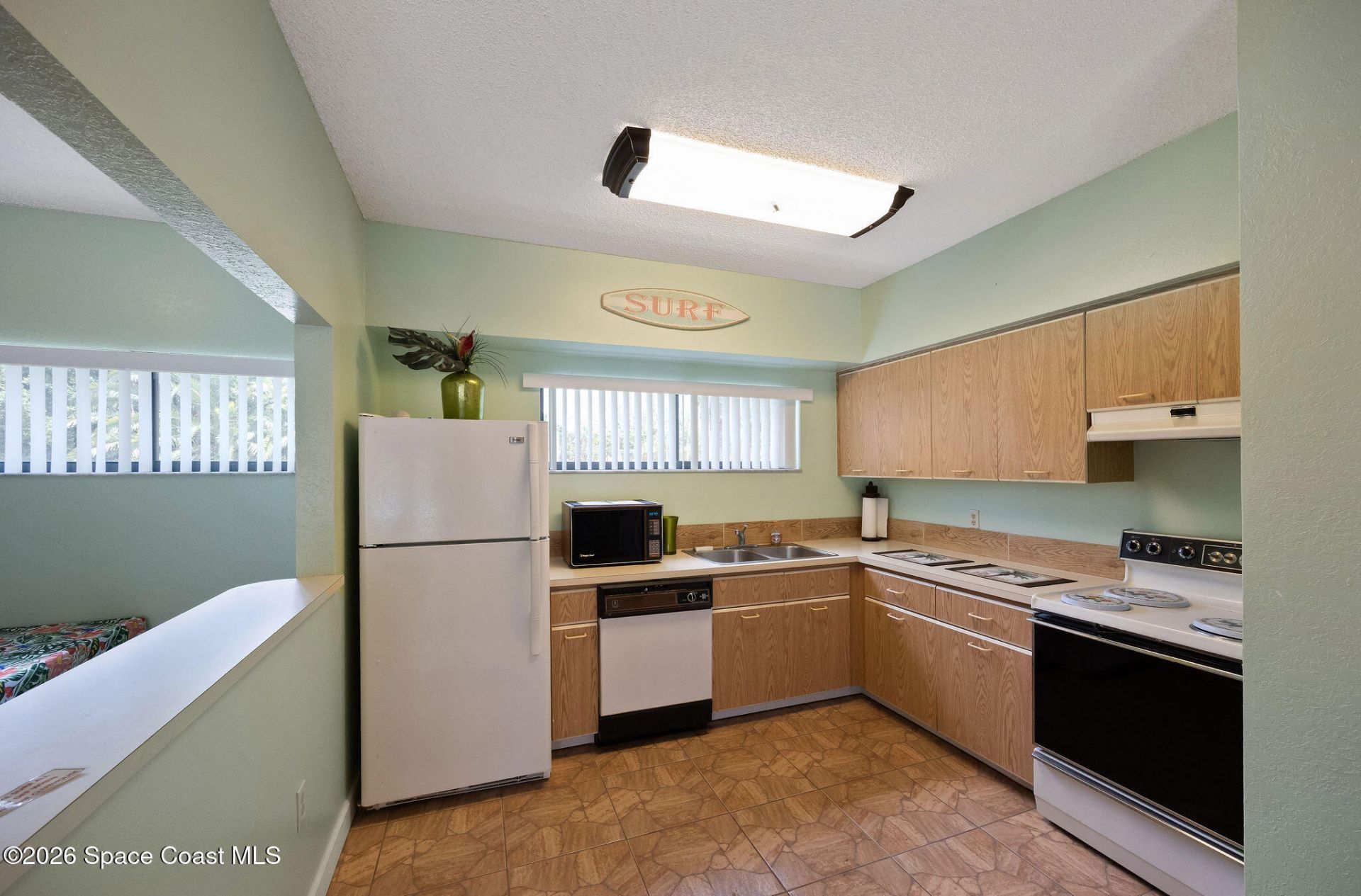 608 Cedar Side Circle Ne, Palm Bay, FL 32905 Photo
