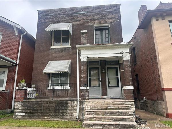 5064 Northland Avenue , St Louis, MO 63113