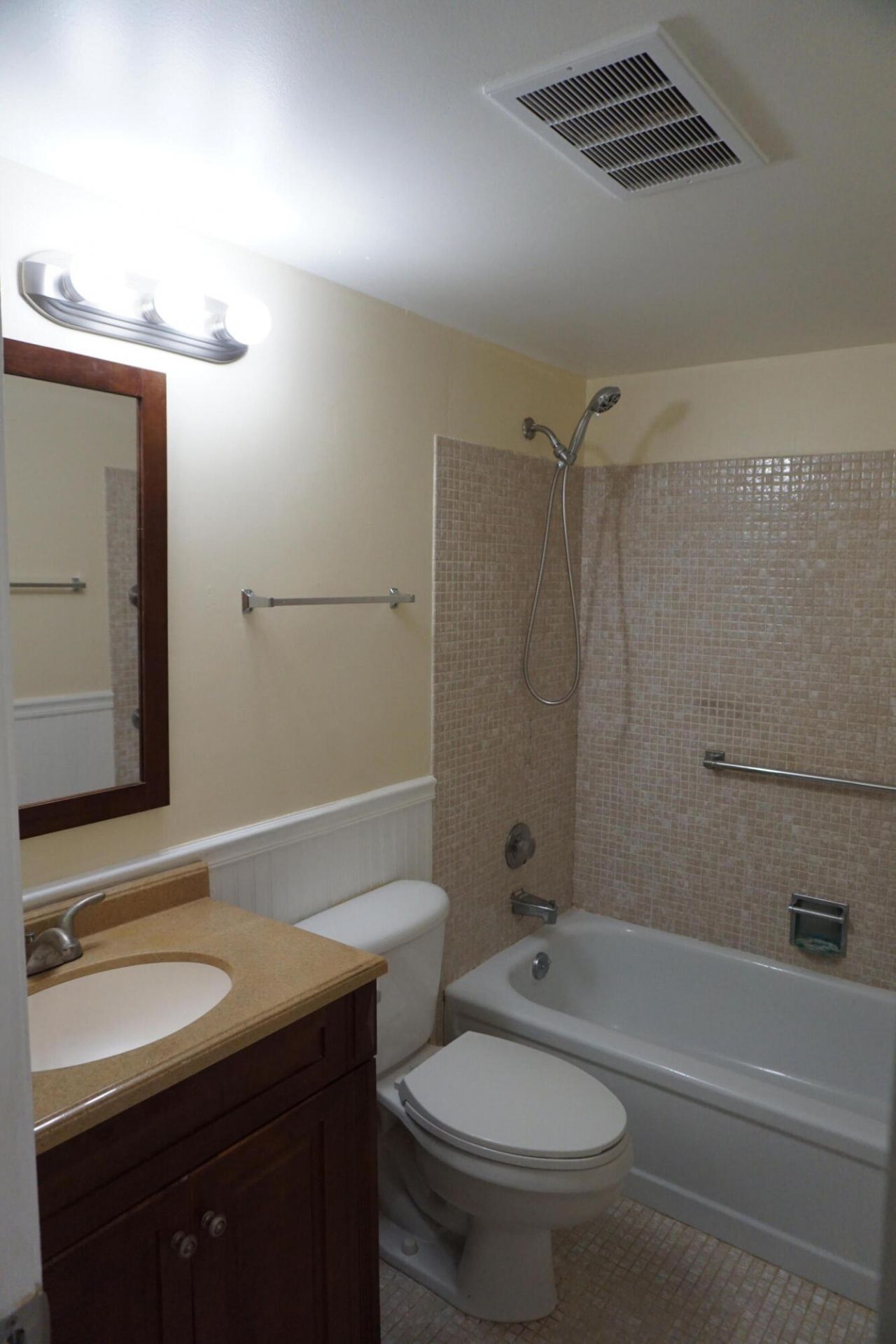 34 Andover B, West Palm Beach, FL 33417 Photo