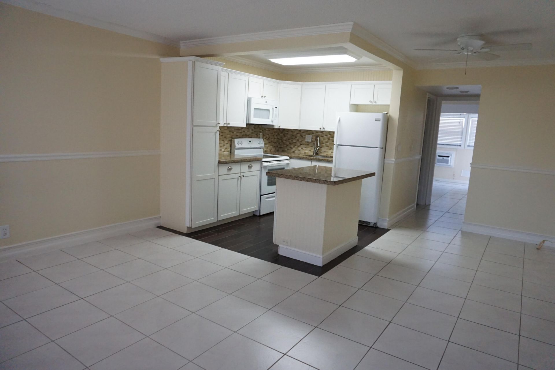 34 Andover B, West Palm Beach, FL 33417 Photo