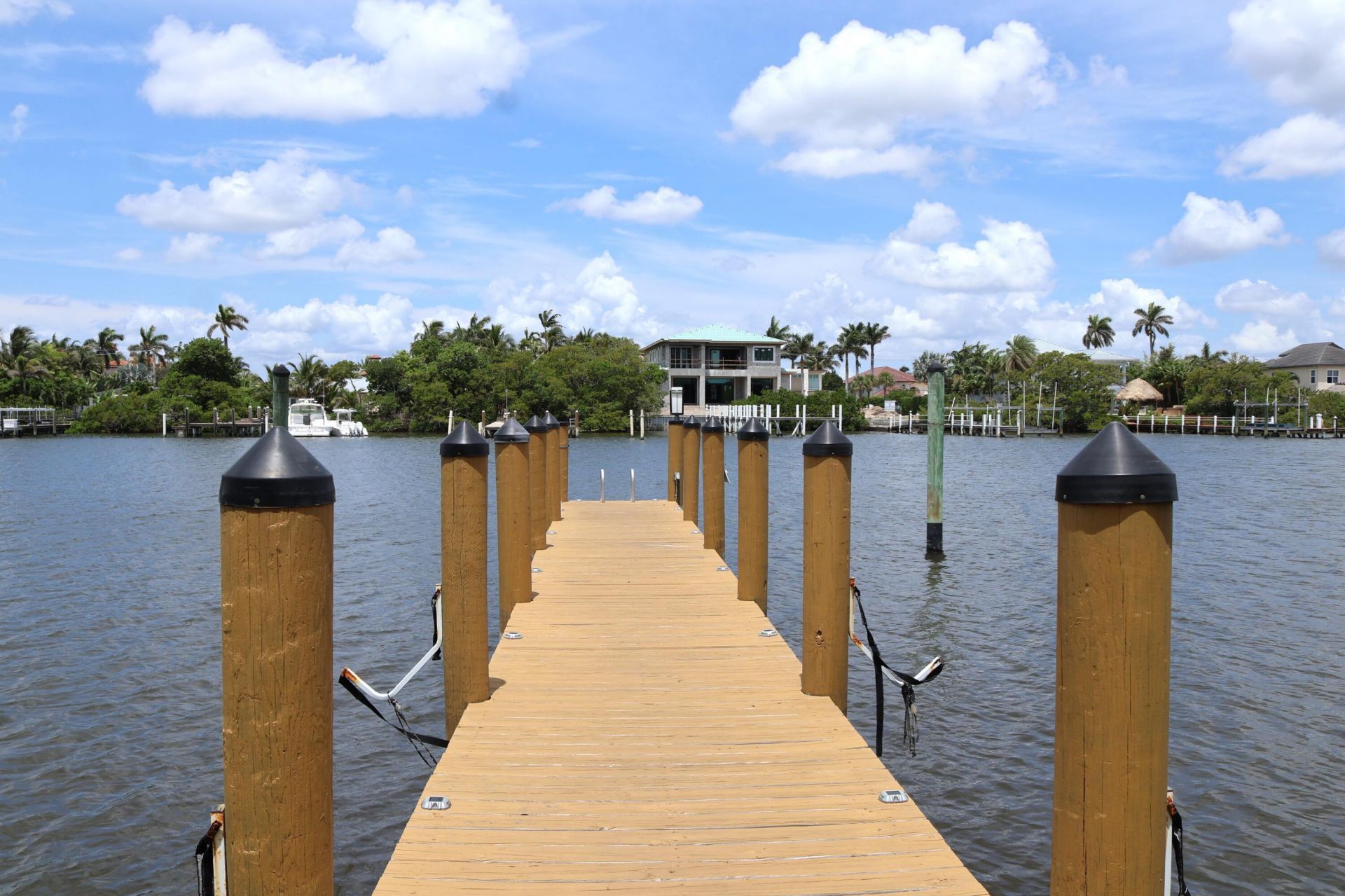3545 S Ocean Boulevard, Unit 404, South Palm Beach, FL 33480 Photo