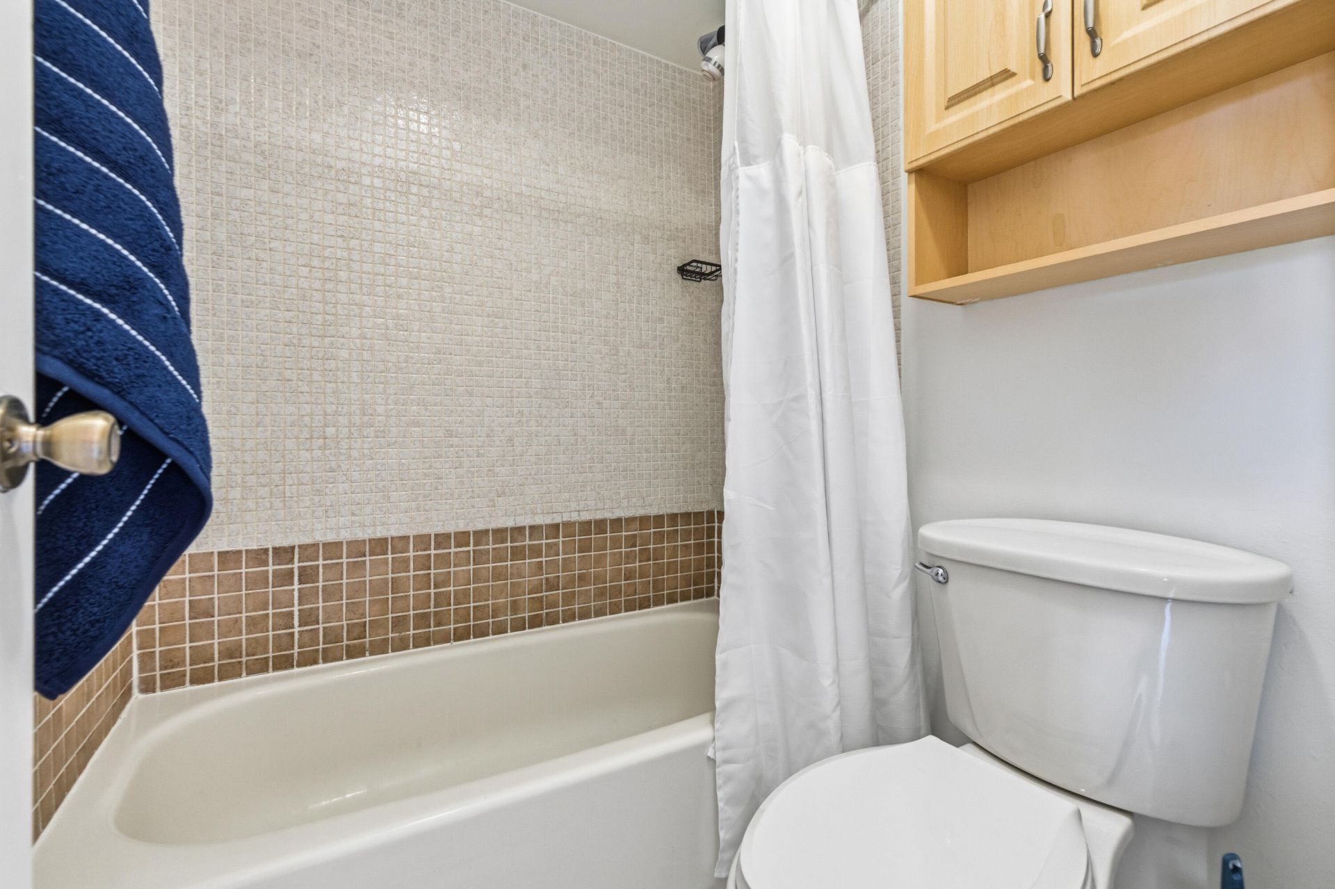 2700 Fiore Way, Unit 211, Delray Beach, FL 33445 Photo