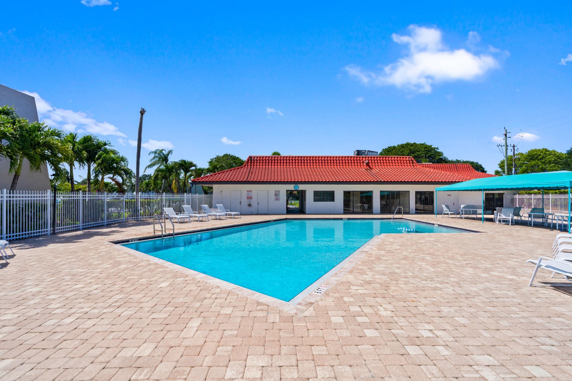 2700 Fiore Way, Unit 211, Delray Beach, FL 33445 Photo