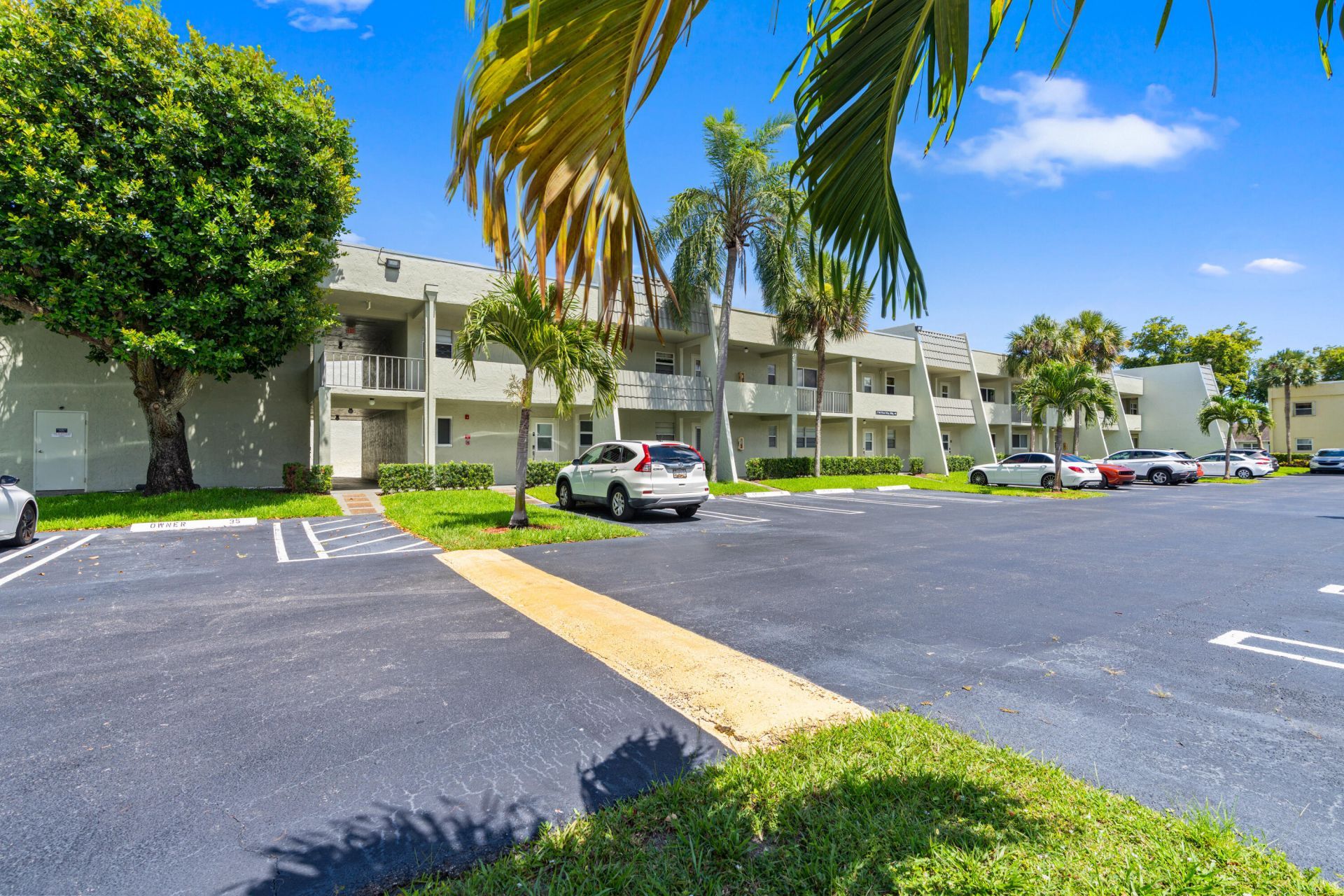 2700 Fiore Way, Unit 211, Delray Beach, FL 33445 Photo
