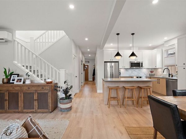 2274 Evelyn Lane, Sooke, BC V9Z 0W3