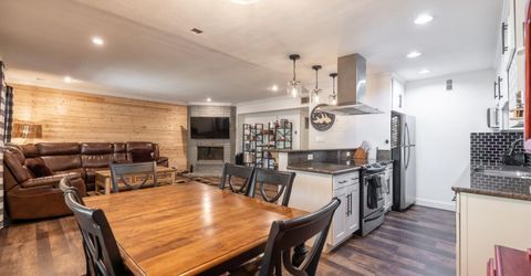 1171 Herbert Avenue, Unit C, South Lake Tahoe, CA 96150 Photo
