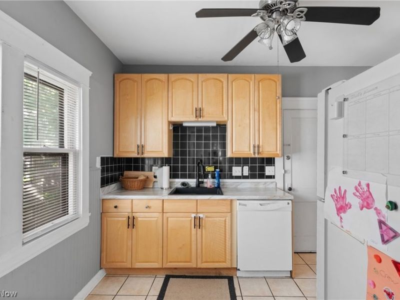1259 Donald Avenue , Lakewood, OH 44107 Photo 14