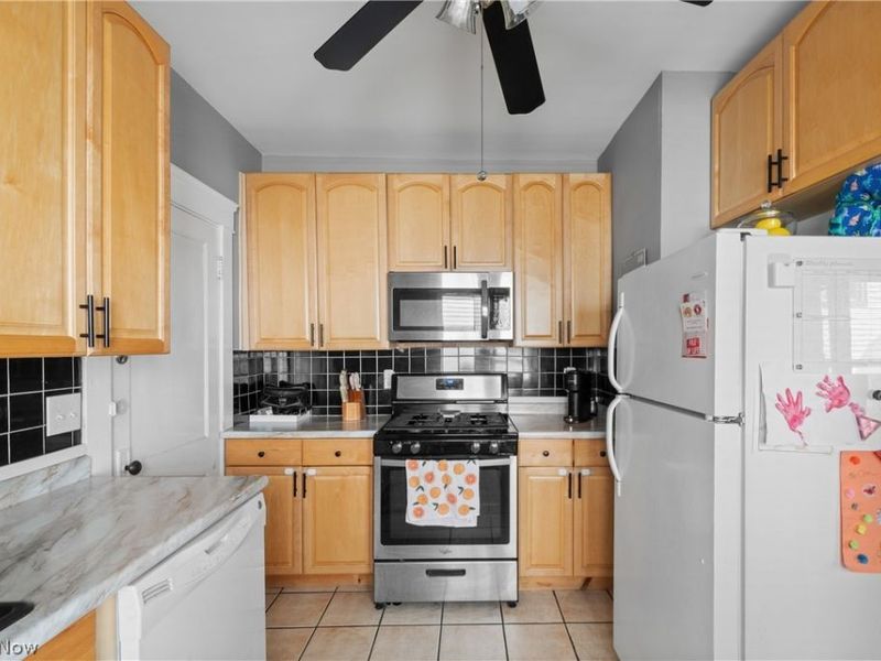 1259 Donald Avenue , Lakewood, OH 44107 Photo 16