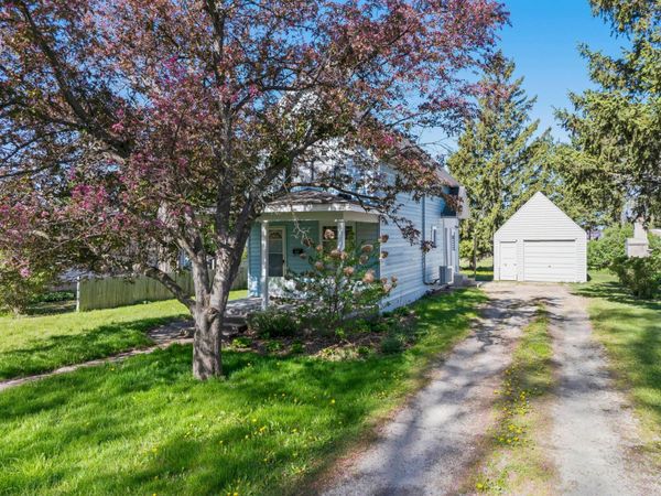 50 Mill Street , Zumbrota, MN 55992