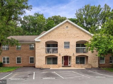 5804 COVE LANDING ROAD, Unit 101, BURKE, VA 22015