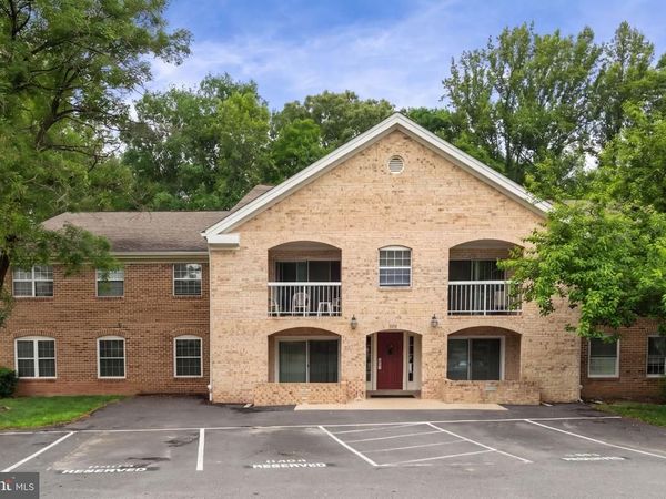 5804 COVE LANDING ROAD, Unit 101, BURKE, VA 22015
