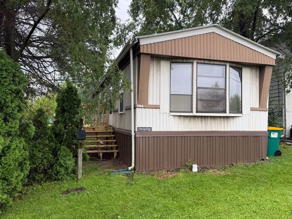 1104 W ELM AVENUE W , HANOVER, PA 17331