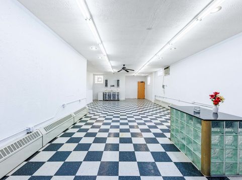Main Photo