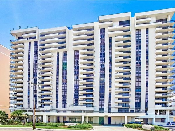 300 LAKE MARINA Avenue , Unit 11D, New Orleans, LA 70124