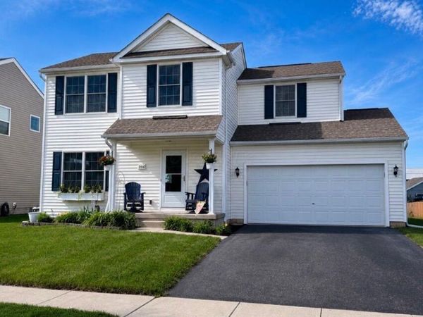 206 Dowler Drive , Ashville, OH 43103