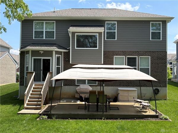 681 Newton Drive, Beavercreek, OH 45434
