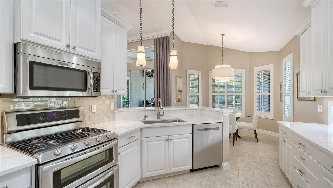 7928 Suntree Glen, Bradenton, FL 34202 Photo