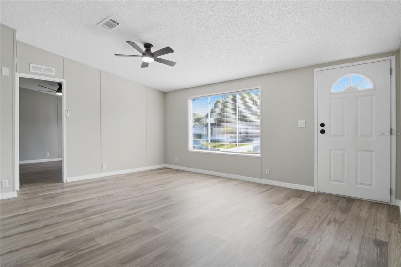 4519 Mobilaire Drive, Orlando, FL 32822 Photo