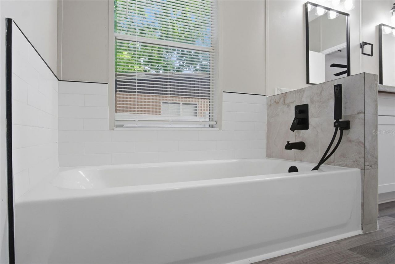 4519 Mobilaire Drive, Orlando, FL 32822 Photo