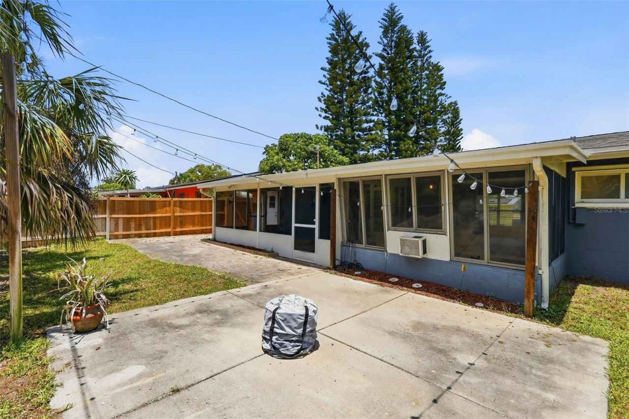 11626 75th Avenue , Seminole, FL 33772 Photo