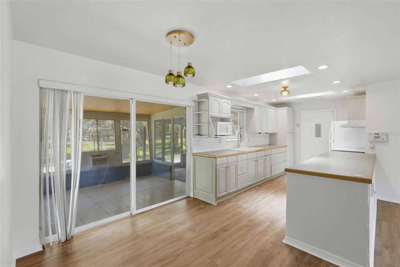11626 75th Avenue , Seminole, FL 33772 Photo