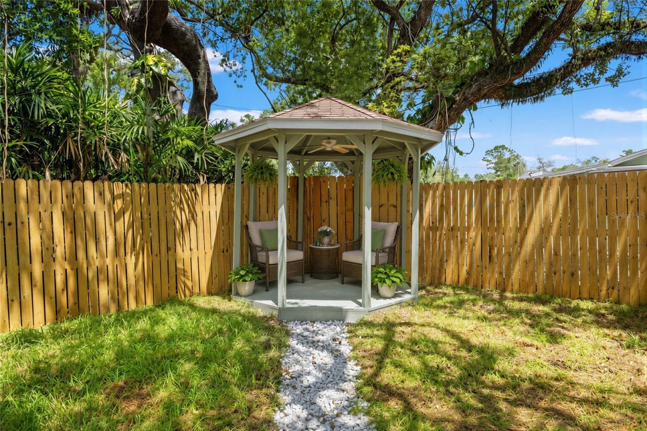 604 E Lambright Street, Tampa, FL 33604 Photo