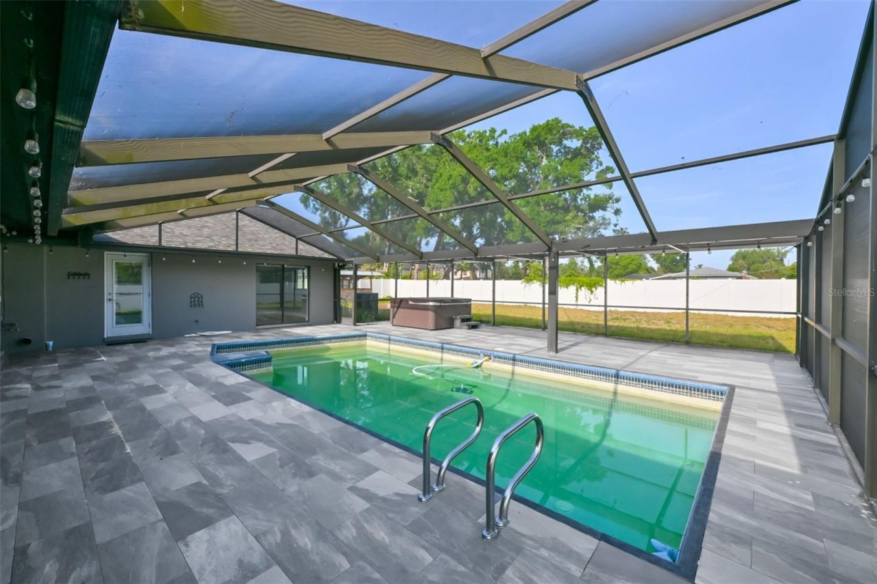 2701 Herndon Street, Valrico, FL 33596 Photo