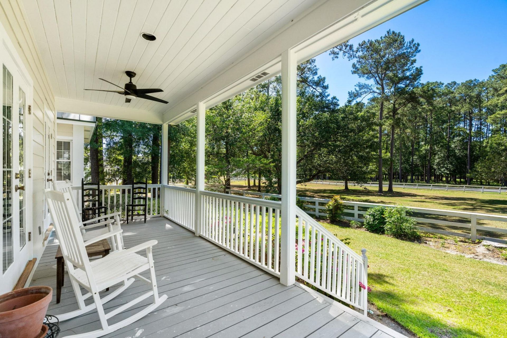4406 Hitching Post Ln. Photo 21