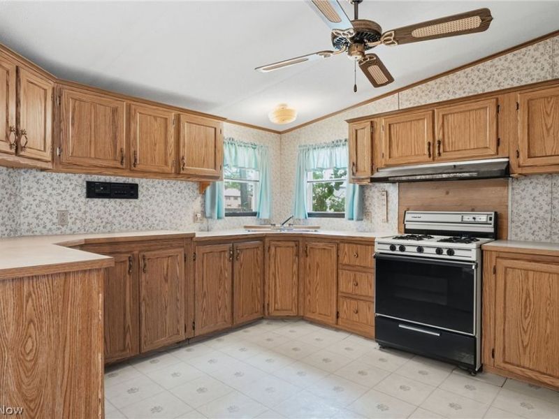 5333 Chestnut Street, Andover, OH 44003 Photo 10