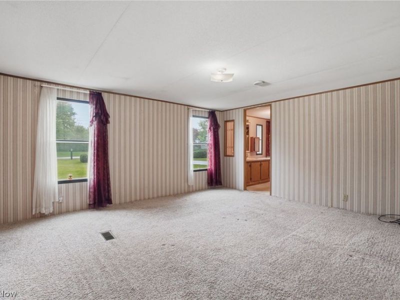 5333 Chestnut Street, Andover, OH 44003 Photo 14