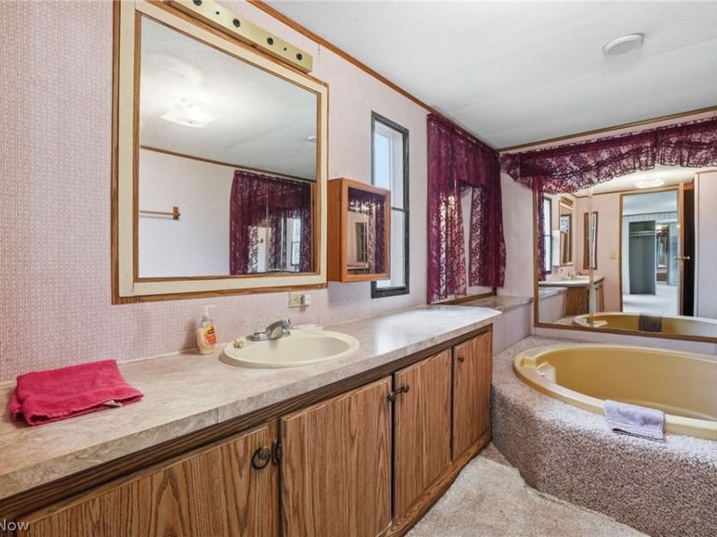 5333 Chestnut Street, Andover, OH 44003 Photo 16