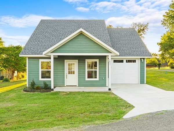 1831 Rockford Drive, Eufaula, OK 74432